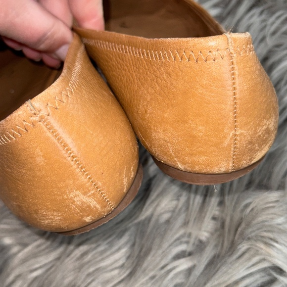 Tory Burch Reva Ballet Flat Tumbled Leather Royal Tan Gold Size 7 - Picture 6 of 8